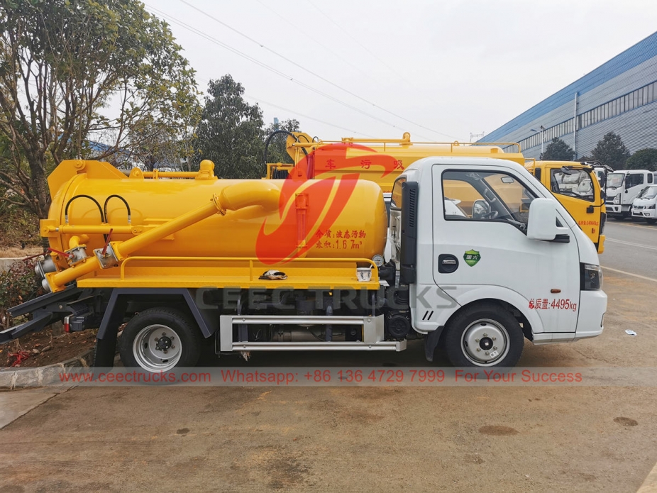 Dongfeng small sewer vacuum truck at special offer