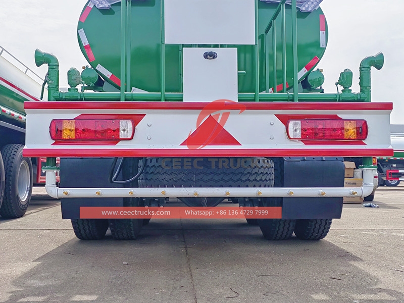 Howo 8x4 25,000Liters water delivery tanker trucks