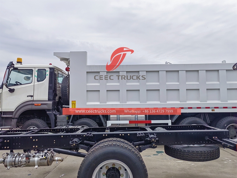 Sinotruk 8x4 420HP 40 Tons Tipper Dump Truck na may Direktang pagbebenta ng Pabrika