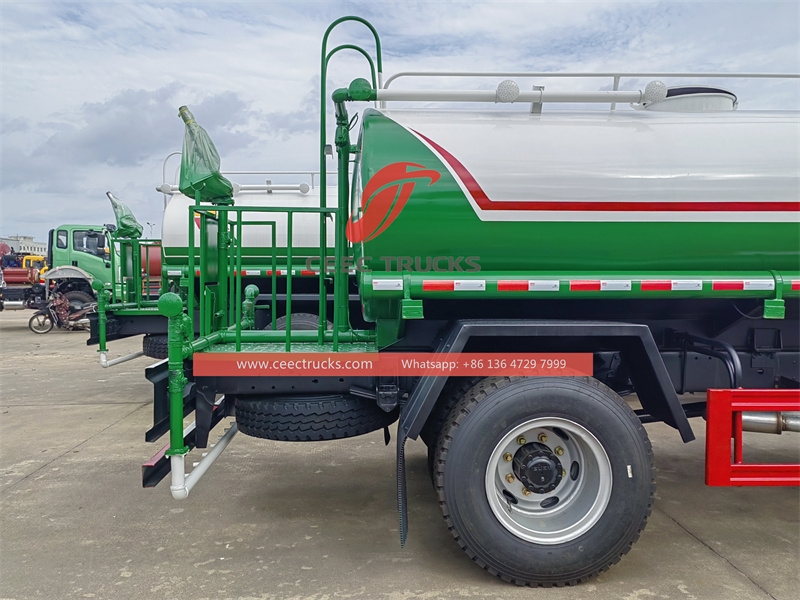 ISUZU FTR 12,000L Water tanker truck papuntang Vietnam