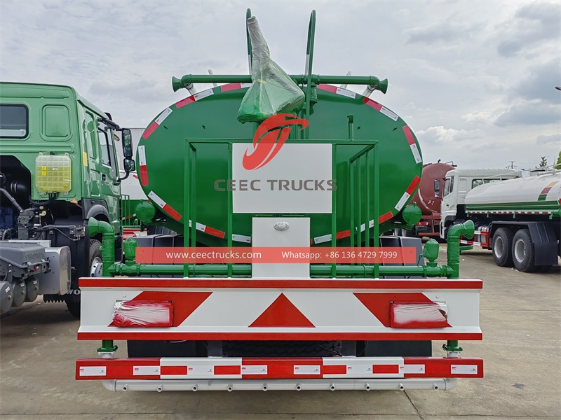 ISUZU FTR 12,000L Water tanker truck papuntang Vietnam