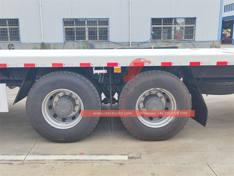 HOWO 400HP flatbed transport truck made in China