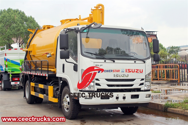 Isuzu NPR septic tanker truck With MORO pump