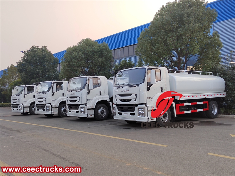 Isuzu GIGA 4x2 12000L drinking water transport truck