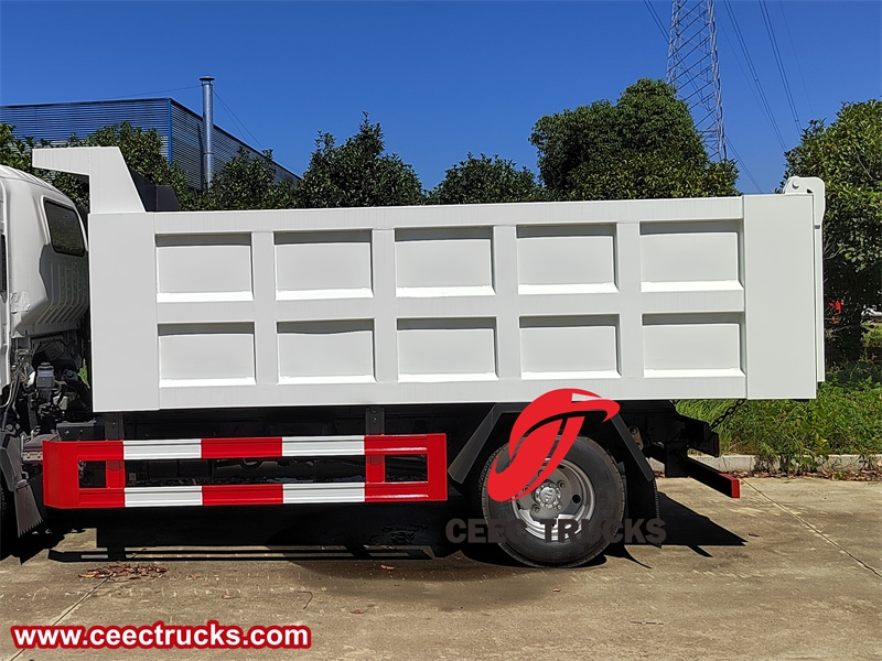 Sand delivery tipper truck Isuzu