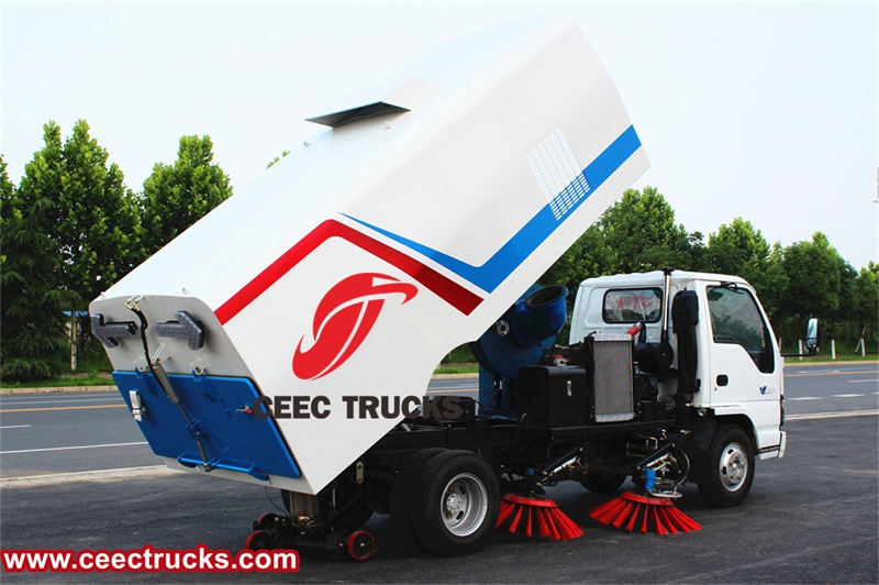 ISUZU 5 CBM road sweeper truck with factory direct sale