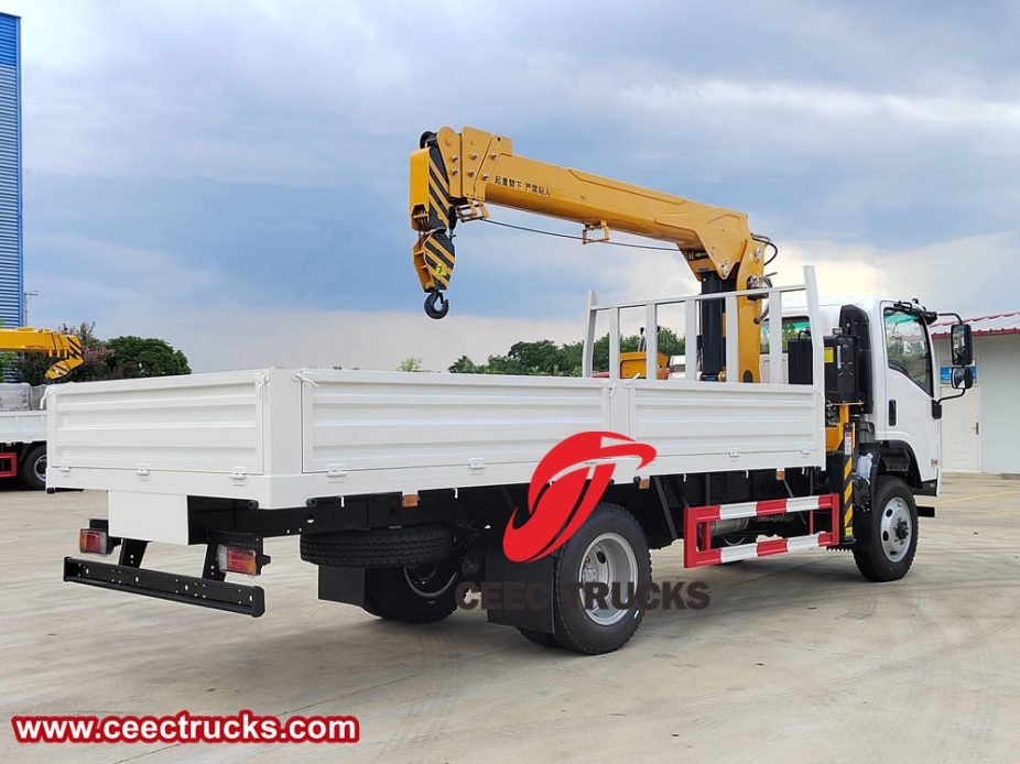 Isuzu 3 Ton Stiff boom crane truck