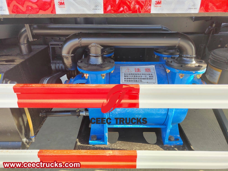 FAW 8 cbm septic vacuum truck