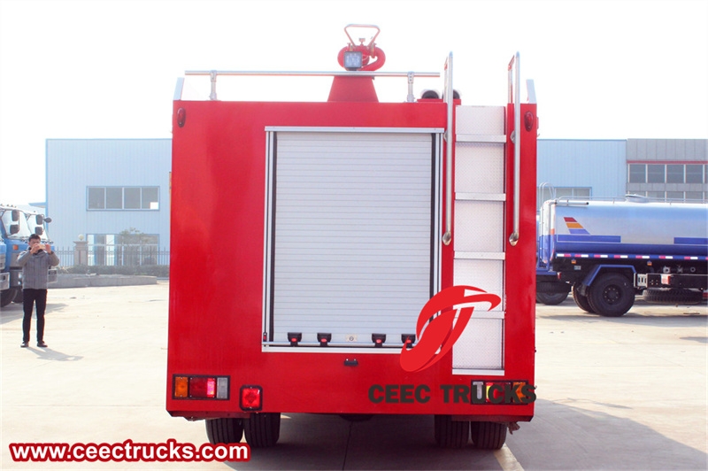 Isuzu 700P water fire fighting truck