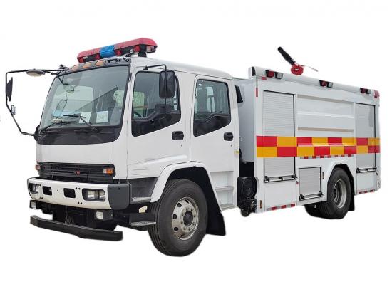 Isuzu 300HP heavy duty apparatus fire truck