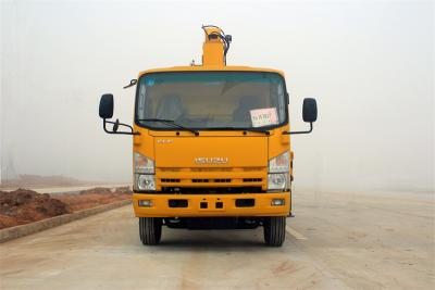 Isuzu mobile truck with 6.3 tons telescopic crane