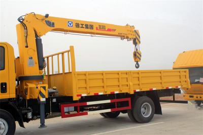 Isuzu mobile truck with 6.3 tons telescopic crane