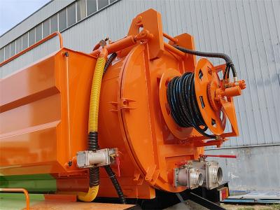 Africa Isuzu NPR vacuum truck with Jet Cleaner