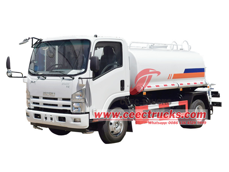 Isuzu Water Tanker