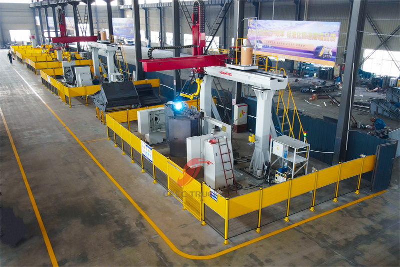 Application ng automated welding sa paggawa ng garbage rear loader