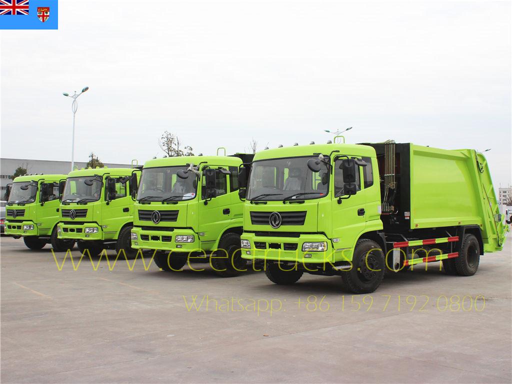 Bumili ang customer ng Fiji ng 4 na unit ng Dongfeng RHD compactor truck