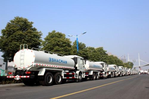 30 units shacman water truck export sa angola